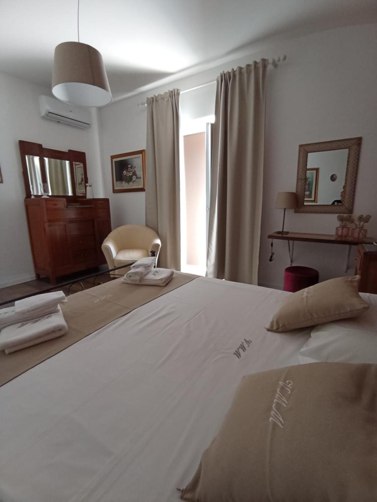 Tenuta Viale Degli Ulivi San Martino in Pensilis Exteriör bild